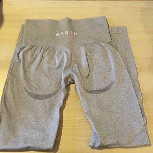 NVGTN leggings grey size small